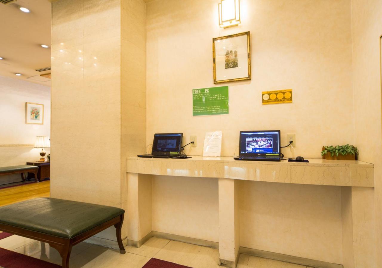 Hotel Claiton Esaka Szuita Kültér fotó